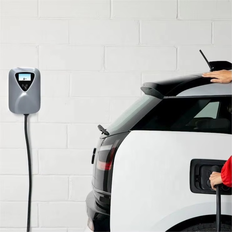 Batterie mobile pour chargeur  - Car Charger avis et prix
